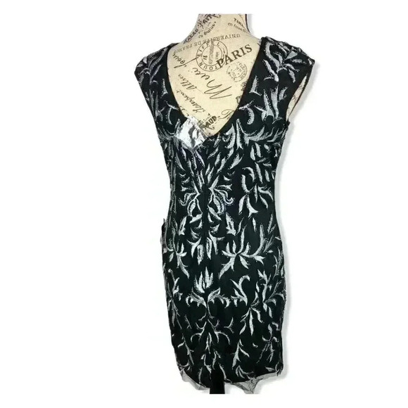 Pisarro Nights Embroidered Black dress - Picture 2 of 6